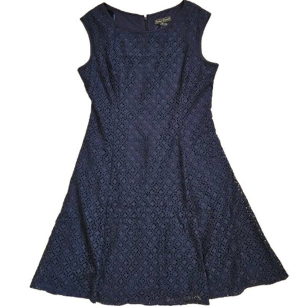 Jessica Howard Navy lace fit & flare dress. Fully lined. Size 12.